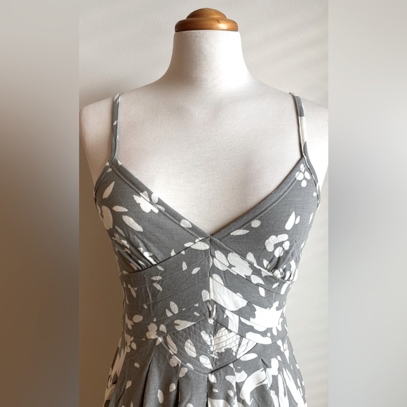 American Eagle Summer Dress - Picture 2 of 5